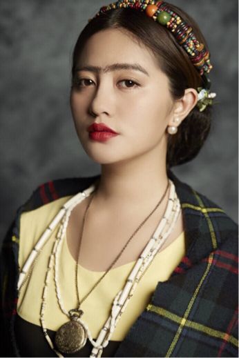 话剧父亲尤雅制作人,尤雅话剧