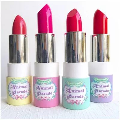 美妆播报｜一滴50块！Whoo推出市面上最昂贵的安瓶精华，美即“膜液分离”面膜你用过吗？