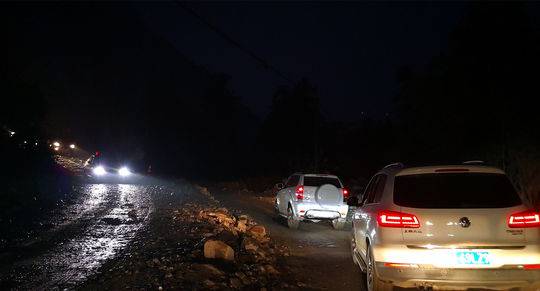 走雅康高速去康定不经过折多山吗,雅康高速喇叭河实时路况