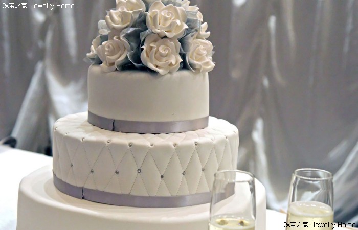 创意婚礼婚戒,中式婚礼婚戒选黄金还是钻石