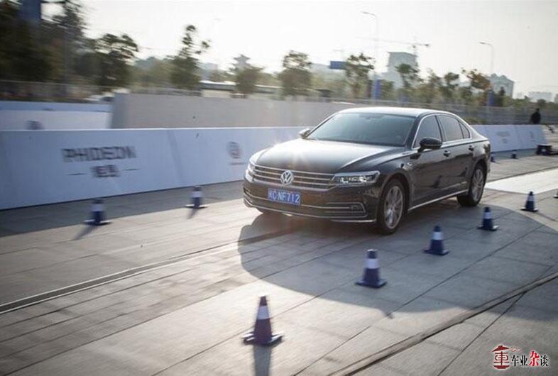 与bba同档次的车有哪些,bba和辉昂怎么选