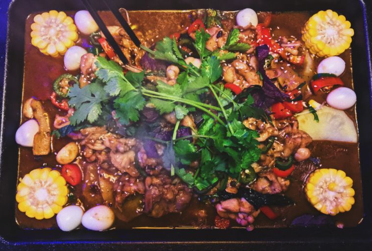 排队等位到疯的牛蛙专门店终于杀到肇庆,带你封测带你飞!