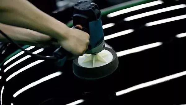 汽车漆面为什么要抛光,汽车漆面有细纹抛光增亮教程