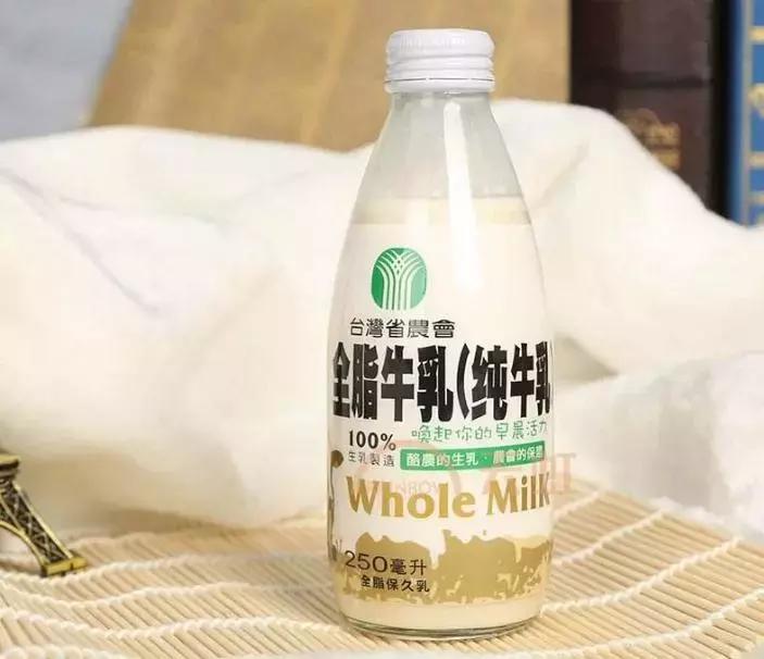 奈雪的茶是纯奶吗,奈雪的茶荔枝玫瑰牛乳茶是苦的吗