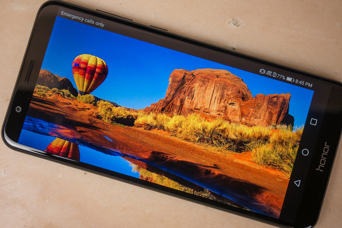 华为荣耀7X详细评测：个性化和功能化的完美结合