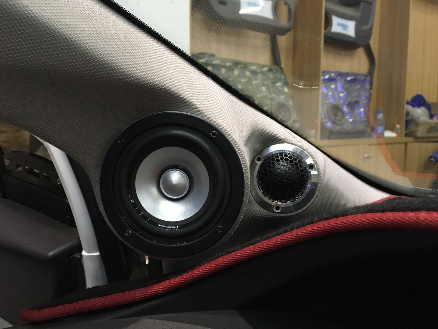 汕头星悦音响改装效果,汕头汽车音响改装宝马