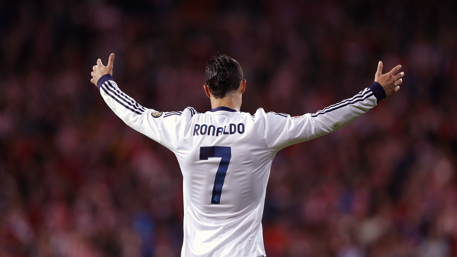 c罗献血不纹身,c罗为什么身上没有纹身呢