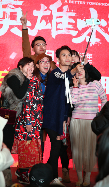 王凯参加的活动,英雄本色2018王凯船上片段