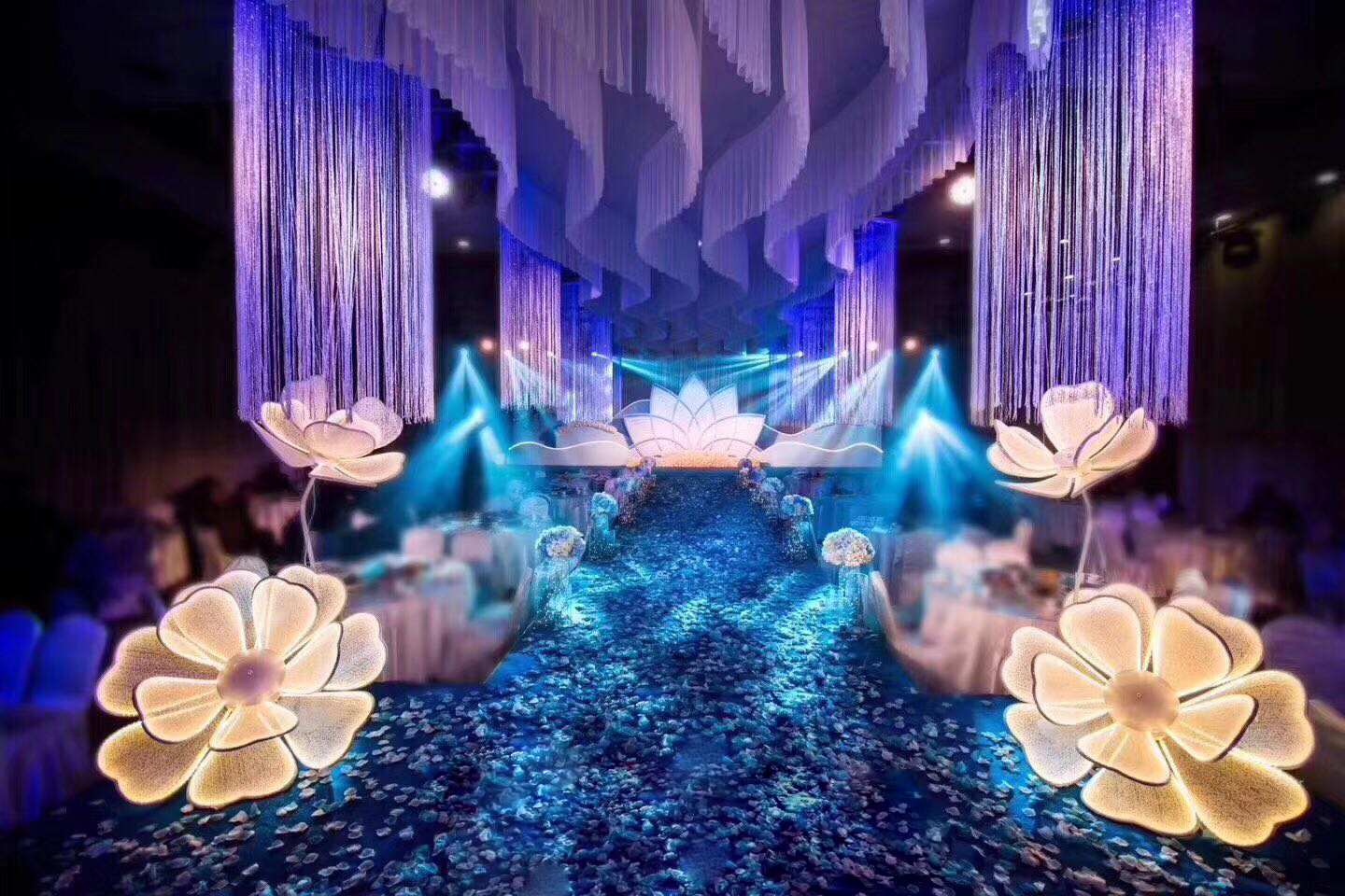 农村婚庆公司赚钱吗,开婚庆公司一年能赚多少钱