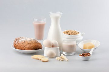 补钙吃钙片还是从食物中获取,吃进去的钙片是补到哪里的