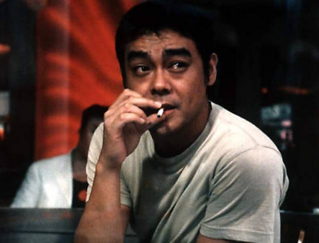 金球奖再黑，也黑不过这个*妞小**悲惨的一生