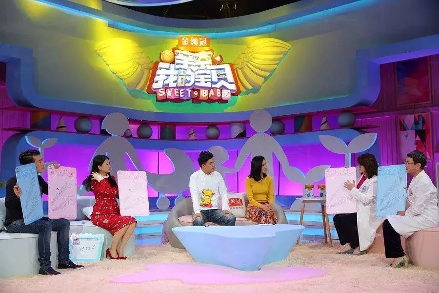 李湘父女现实身高,李湘王诗龄11岁身高1米7