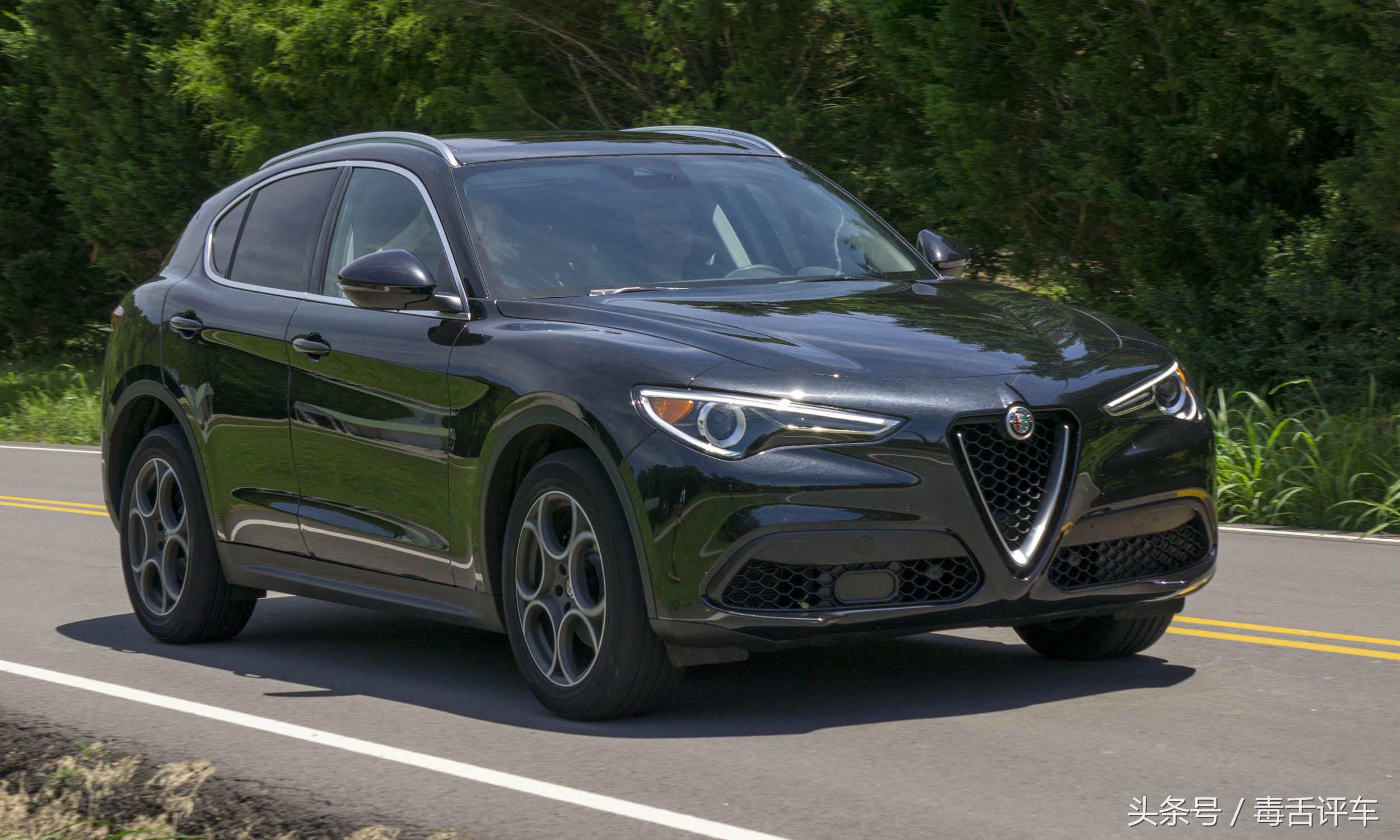 阿尔法罗密欧车stelvio品质,阿尔法罗密欧stelvio提车仪式