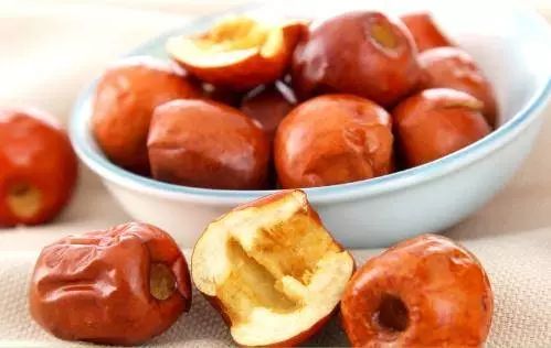 年货必买零食100种老年人,中老年年货必买清单