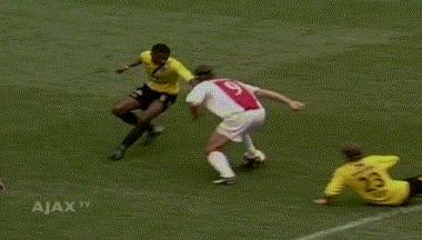 伊布的华丽踢法,伊布的颠球