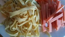 西红柿豆角炸酱面的家常做法,炸酱面肉酱的做法大全家常