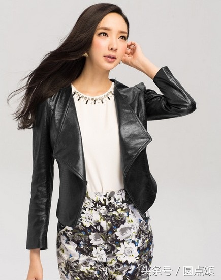 韩版皮衣女款怎么搭配好看,皮衣穿搭女春季搭配高级感