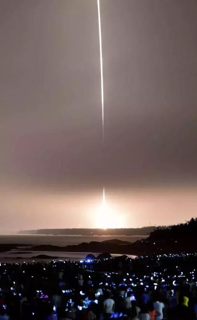 手机能存多少张照片,手机里千万别存的照片