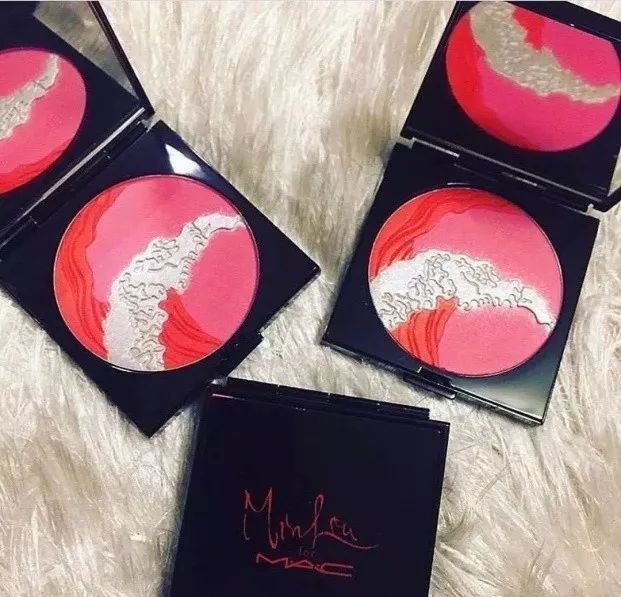 这些年令人惊艳的化妆品包装,日本大牌化妆品包装都好简单