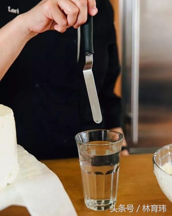 专业糕点师的10个天才烘焙技巧,初学烘焙学些简单糕点