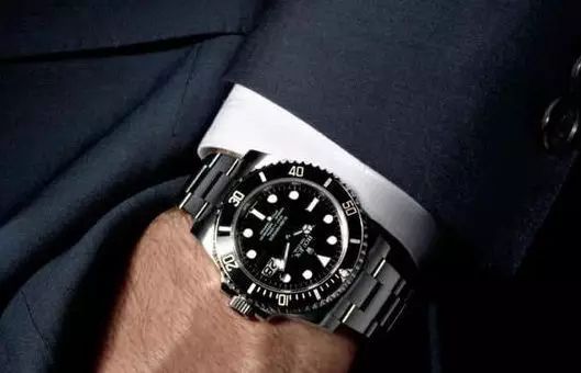 这年头，用iPhone装逼太没有腔调了