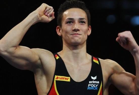 给外国人看的中国4个最帅运动员,九个国家最帅的男人