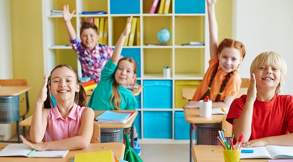 还在责备孩子英语成绩不好？那是因为没做好“听说读写”这4点！