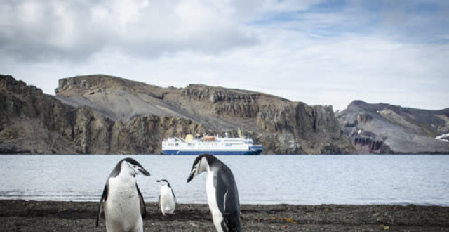 通往南极地下的水道,地球之极破冰船南极之旅