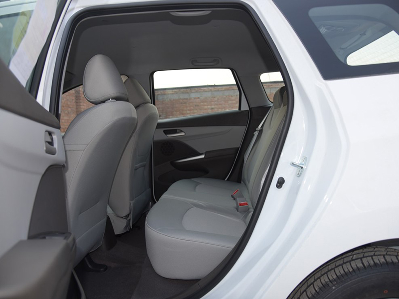 钟爱个性的不错选择外观回头路高配置空间够用省油是关键