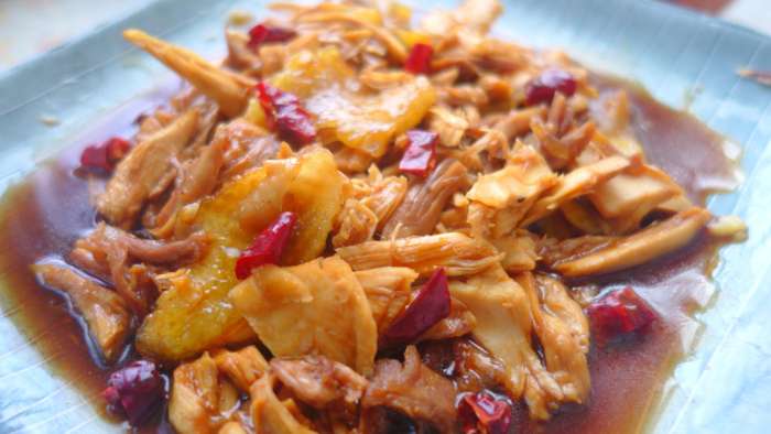 吃剩下的鸡肉怎么做,吃剩下的鸡架不要扔