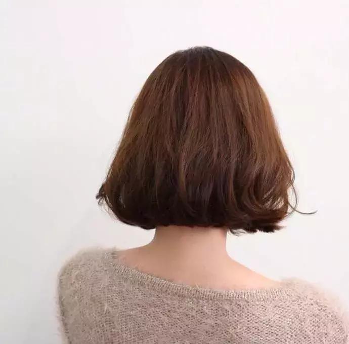 短发剪完不好看咋办,剪了不好看的短发怎么办