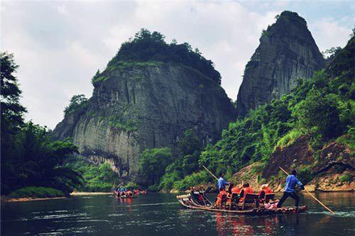 在炎炎夏日里体验寒冷的感觉,在寒风中的感受