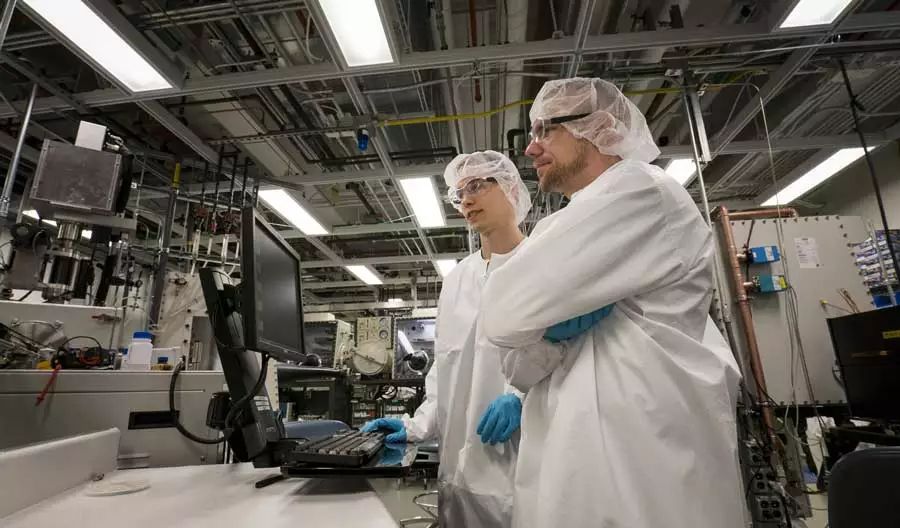 密歇根州立大学科研,美国半导体技术突破