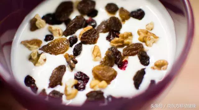 现在乘坐飞机可以使用手机吗,目前飞机上能用手机上网吗