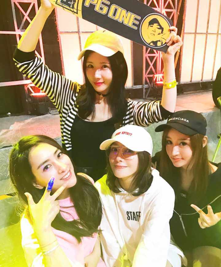 她当年被称网红鼻祖,她曾被誉为2017第一网红