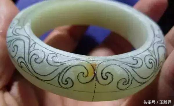 和田玉取不下来怎么办,玉手镯取不下来砸碎什么忌讳