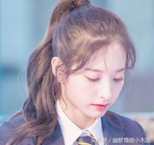 如何追到自己喜欢的同桌男生,怎么样帮闺蜜追到喜欢的男生