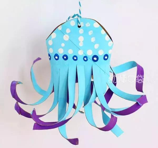 废旧材料创意吊饰,虎年新年环创废旧材料吊饰幼儿园