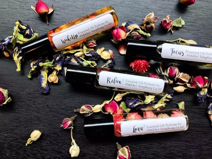 榄旈兘灏戝コ蹇冩潅璐ч摵 (榄旈兘灏戝コ蹇冩潅璐ч摵闆嗗悎)