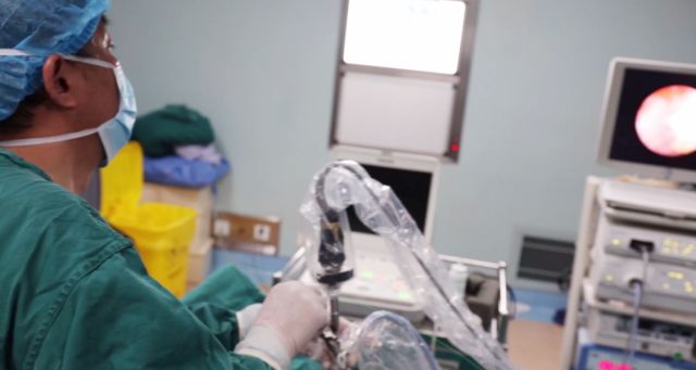 尿道口取石时痛不痛,尿道取石成功率高吗