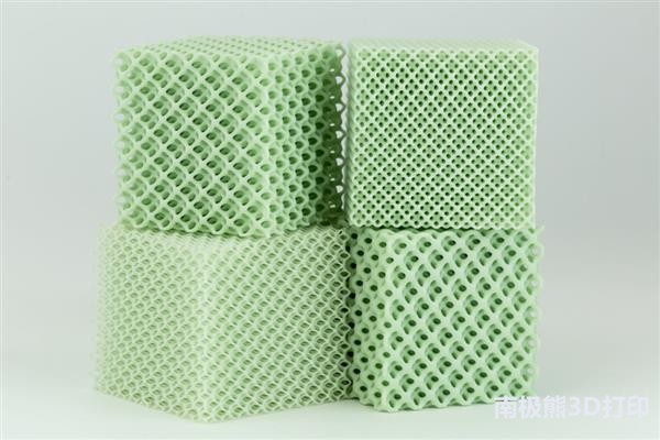 adidas打印跑鞋,adidas3d打印跑鞋多少钱