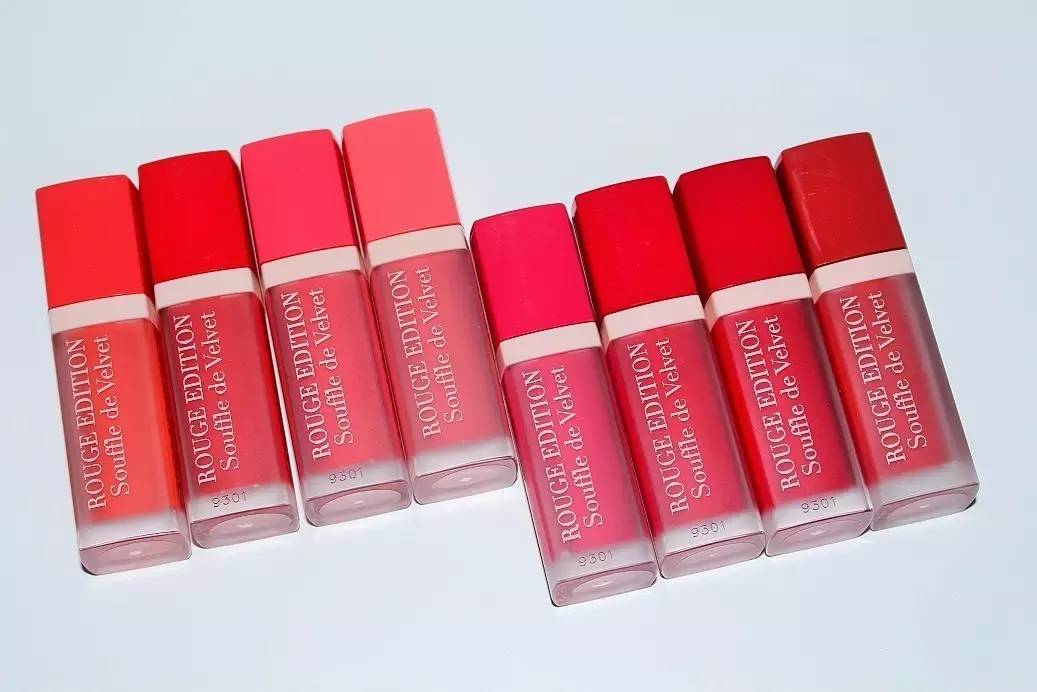 夏季三步搞定脱妆问题,夏天防脱妆清爽控油三部曲