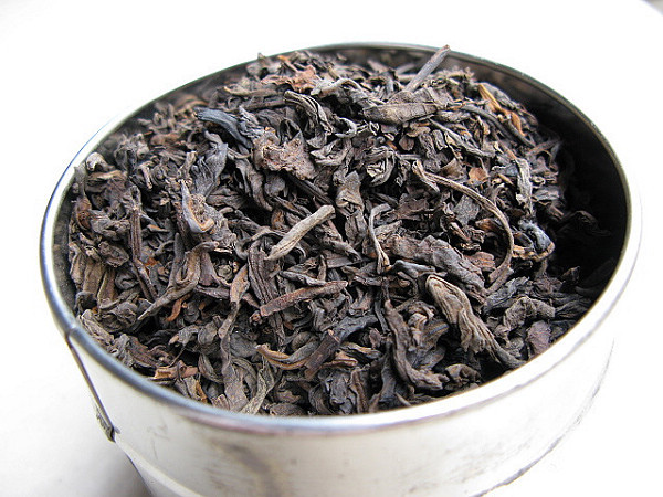 广东的餐厅拿来洗碗的茶可以喝吗,餐厅吃饭喝的茶是什么茶