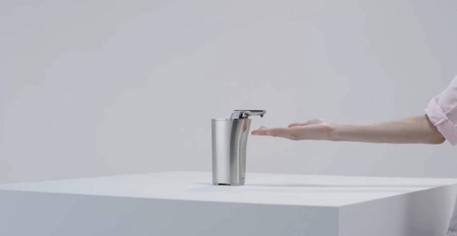 怎么样洗澡才能让身体香香的,怎么让自己洗澡变香