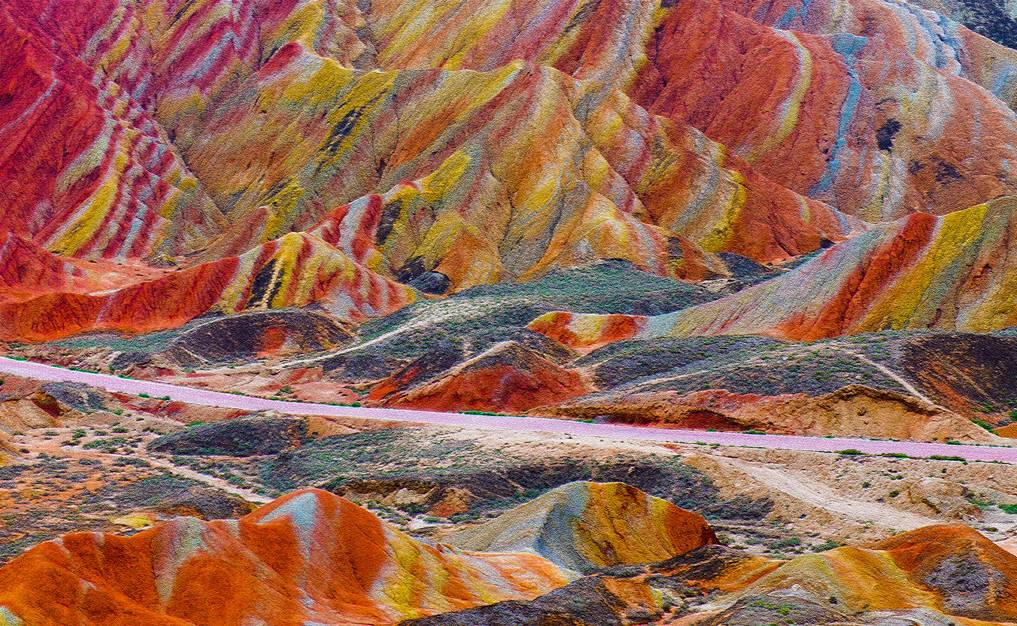 盘点6条值得一去的绝美路线,中国适合自驾旅行的45条路线