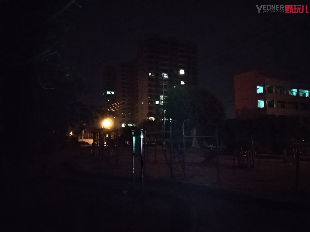 奈特科尔mh12v2和mh12se哪款好,奈特科尔mh10v2和mh12v2