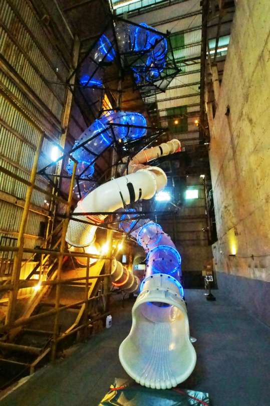 超high蹦迪现场,世界上最高和最刺激的滑梯