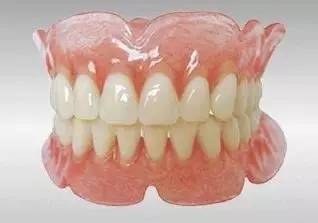 缺牙会引起口腔问题,缺牙怎么治疗不影响做核磁