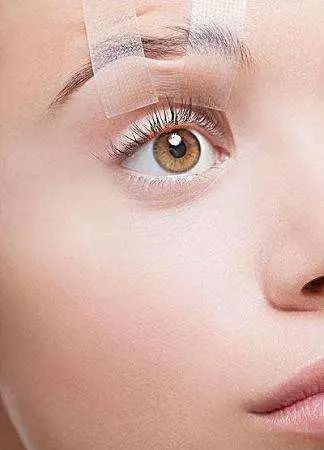 小孩眼皮耷拉预示什么疾病,眼皮痒预示着身体的哪些疾病