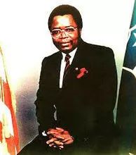 时事｜从世界足球先生到一国总统，他用了15年的时间！